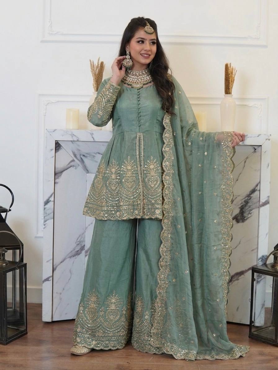 Elegant Green Suit with Luxurious Gold Embroidery
