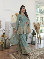 Elegant Green Suit with Luxurious Gold Embroidery