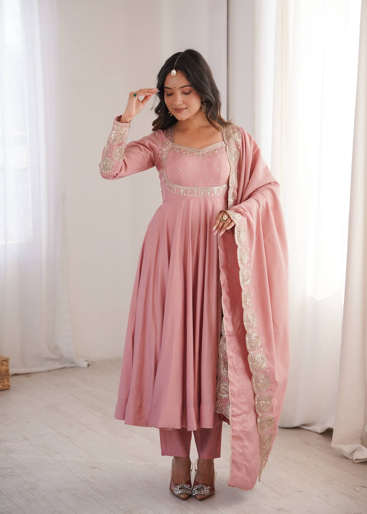 Effortless Elegance Redefine Your Personal Style