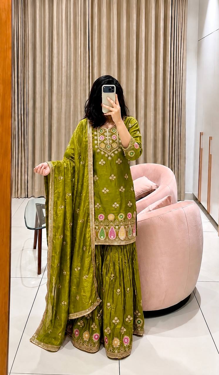 Empowering Elegance The Modern Woman's Suit