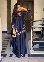 Elegance Graceful Traditional Attire