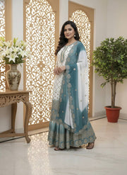 Luxurious Embroidery Suit for Graceful Moments