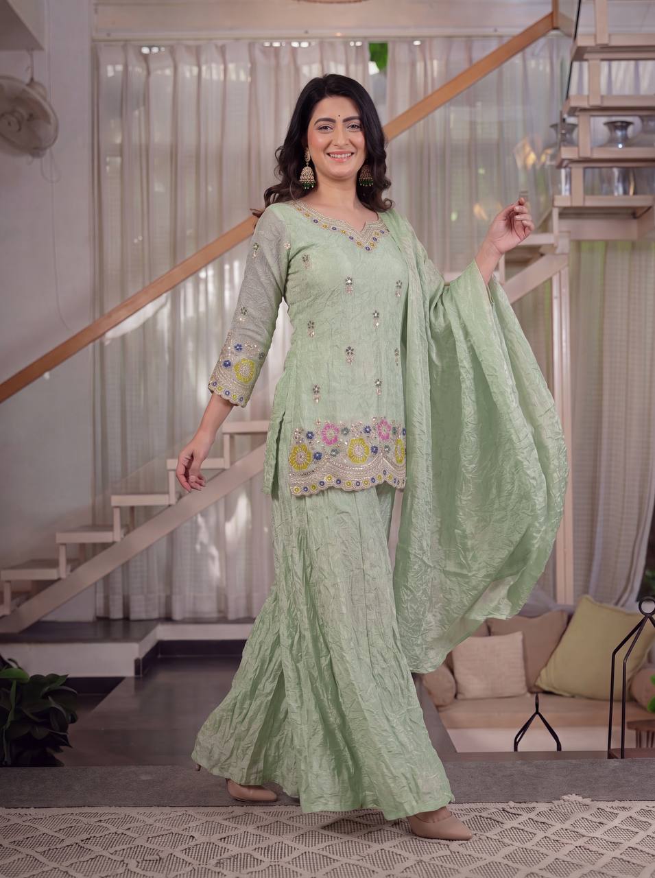 Elegant Green Pakistani Suit for Timeless Style