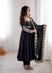Effortless Elegance Redefine Your Personal Style