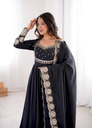 Effortless Elegance Redefine Your Personal Style