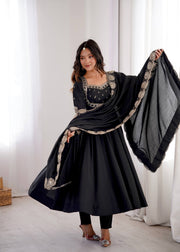Effortless Elegance Redefine Your Personal Style