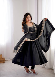 Effortless Elegance Redefine Your Personal Style