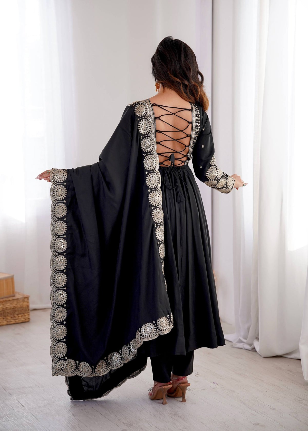 Effortless Elegance Redefine Your Personal Style