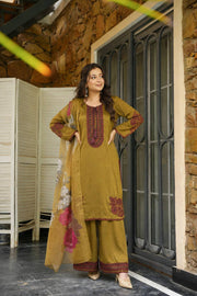 Cultural Charm Contemporary Salaf Suit Design
