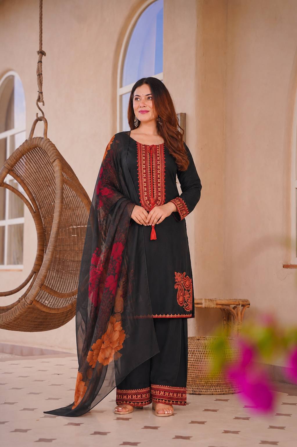 Cultural Charm Contemporary Salaf Suit Design