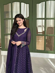 Exquisite Anarkali Suit for Traditional Elegance