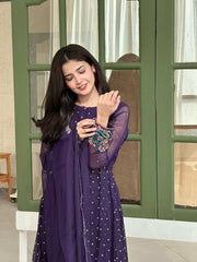 Exquisite Anarkali Suit for Traditional Elegance