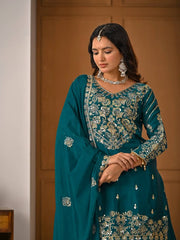 Chic Designs for Contemporary Ethnic Fashion