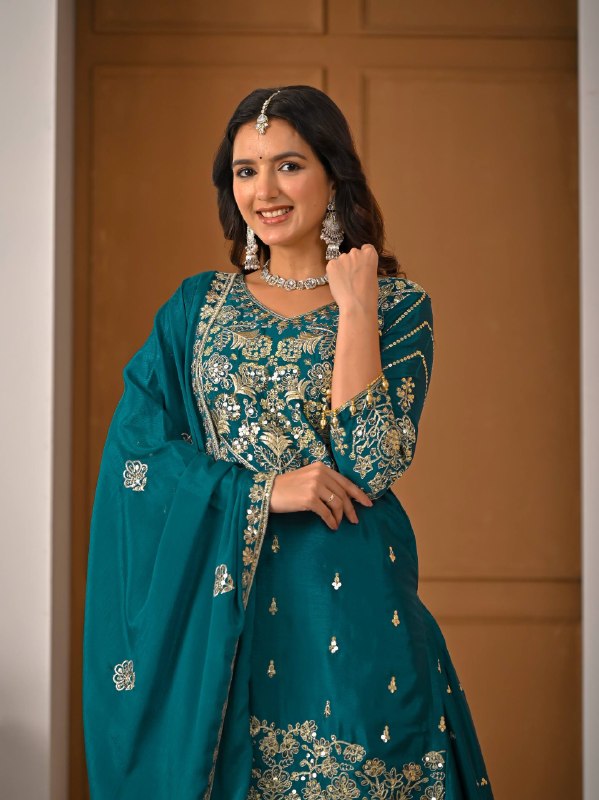 Chic Designs for Contemporary Ethnic Fashion