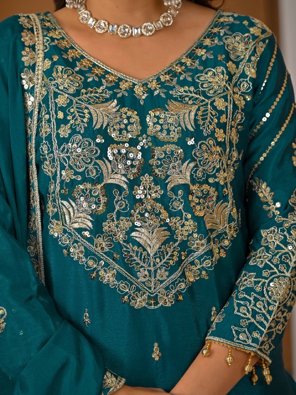 Chic Designs for Contemporary Ethnic Fashion