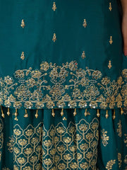Chic Designs for Contemporary Ethnic Fashion