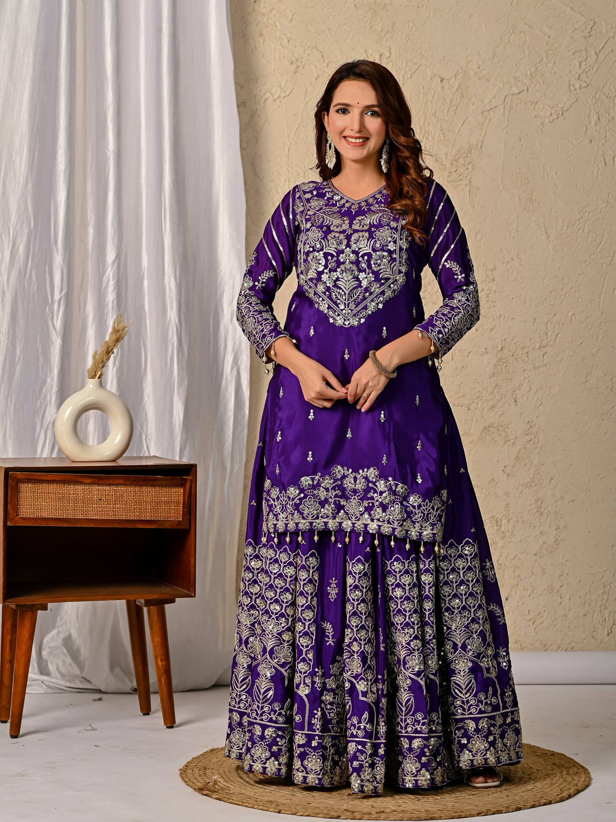 Chic Designs for Contemporary Ethnic Fashion
