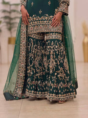 Elegant Embroidery for Fashion Forward Individuals