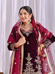 Luxurious fabric with exquisite craftsmanship showcased