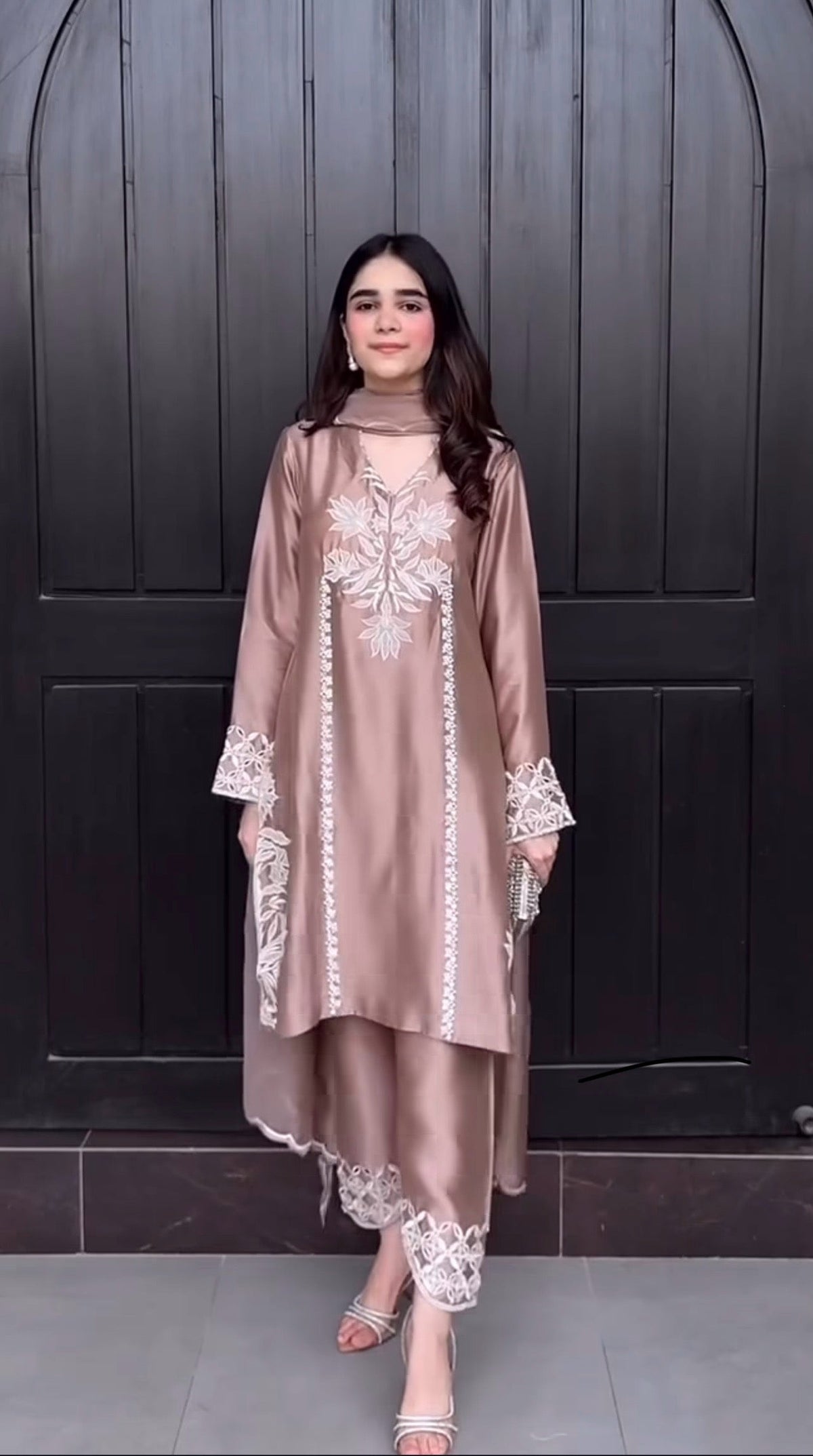 Opulent Threads Embroidered Elegance in Suit
