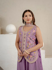 Elegant Purple Ensemble for Sophisticated Occasions