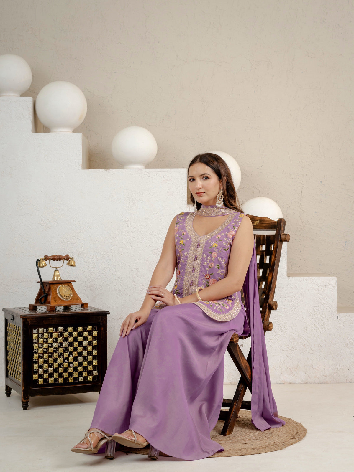 Elegant Purple Ensemble for Sophisticated Occasions