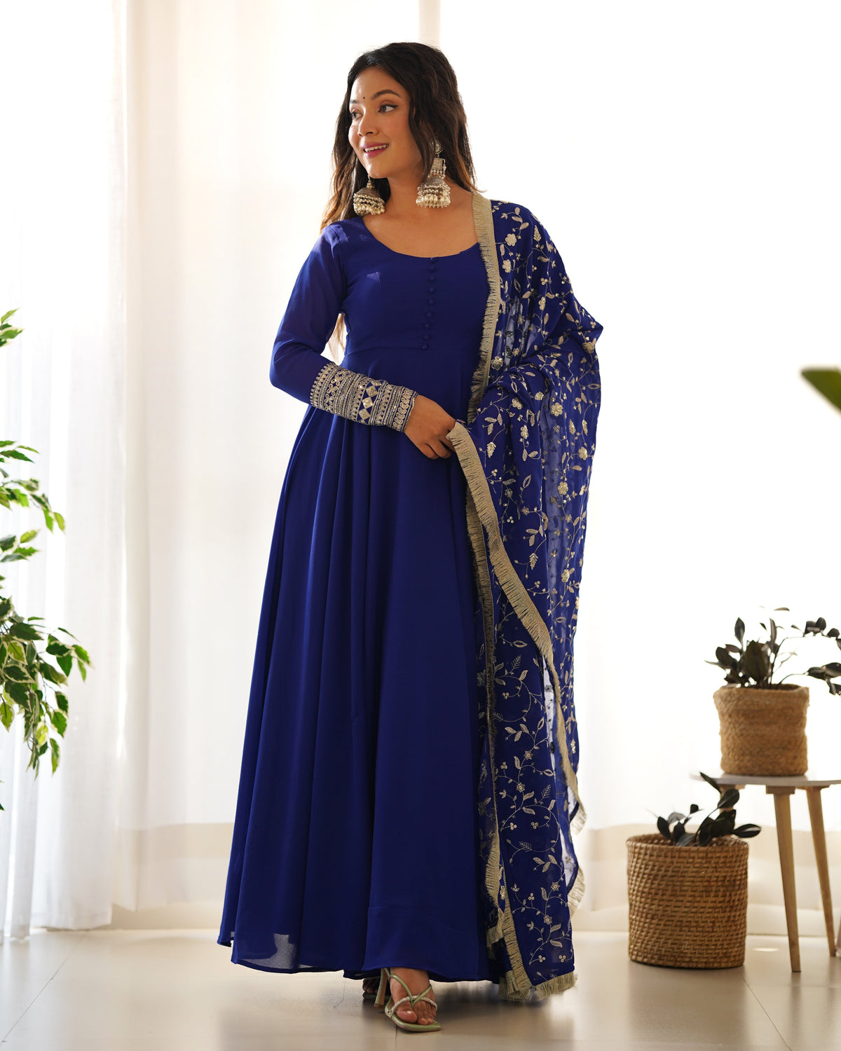 PRESENTING NEW GEORGETTE ANARKALI GOWN DUPPTA FULL SET WITH PENT READY TO WEAR