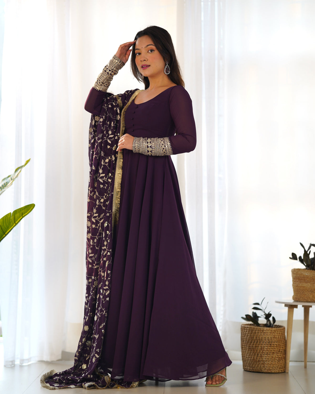 PRESENTING NEW GEORGETTE ANARKALI GOWN DUPPTA FULL SET WITH PENT READY TO WEAR