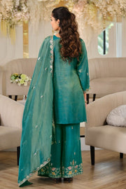 Vibrant Green Ensemble Traditional Pakistani Elegance