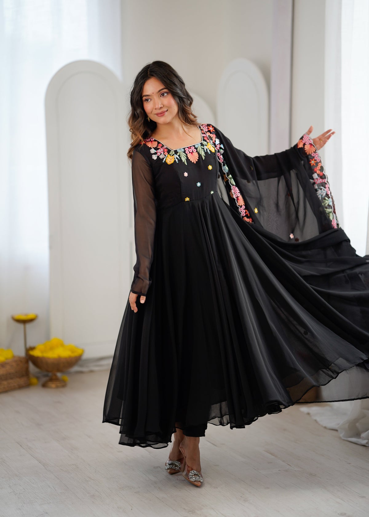 Chic Anarkali Suit with Intricate Detailing