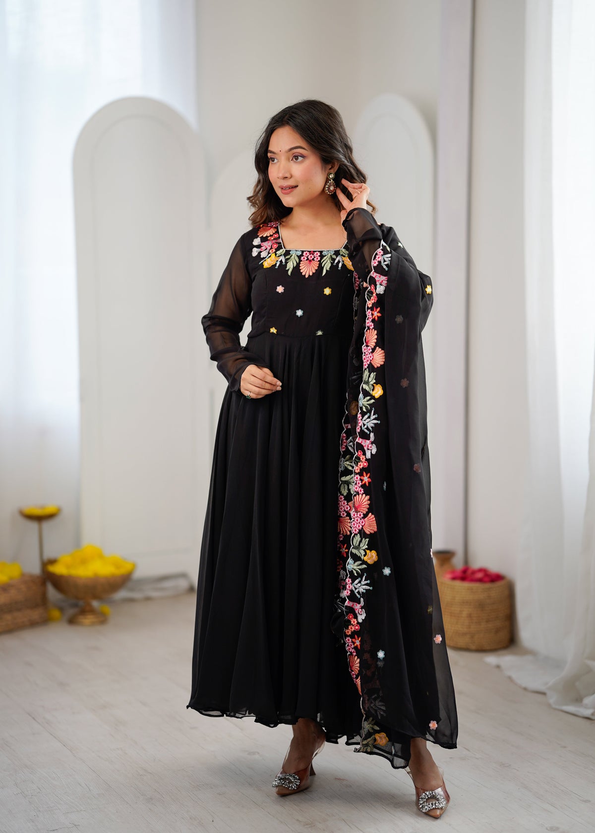 Chic Anarkali Suit with Intricate Detailing