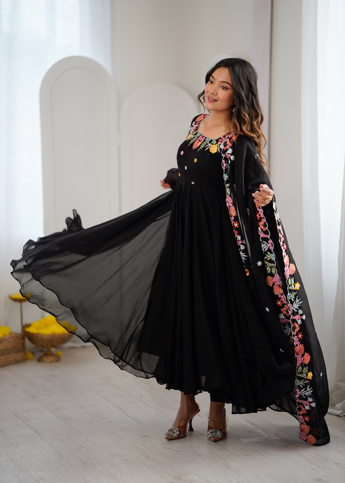 Chic Anarkali Suit with Intricate Detailing
