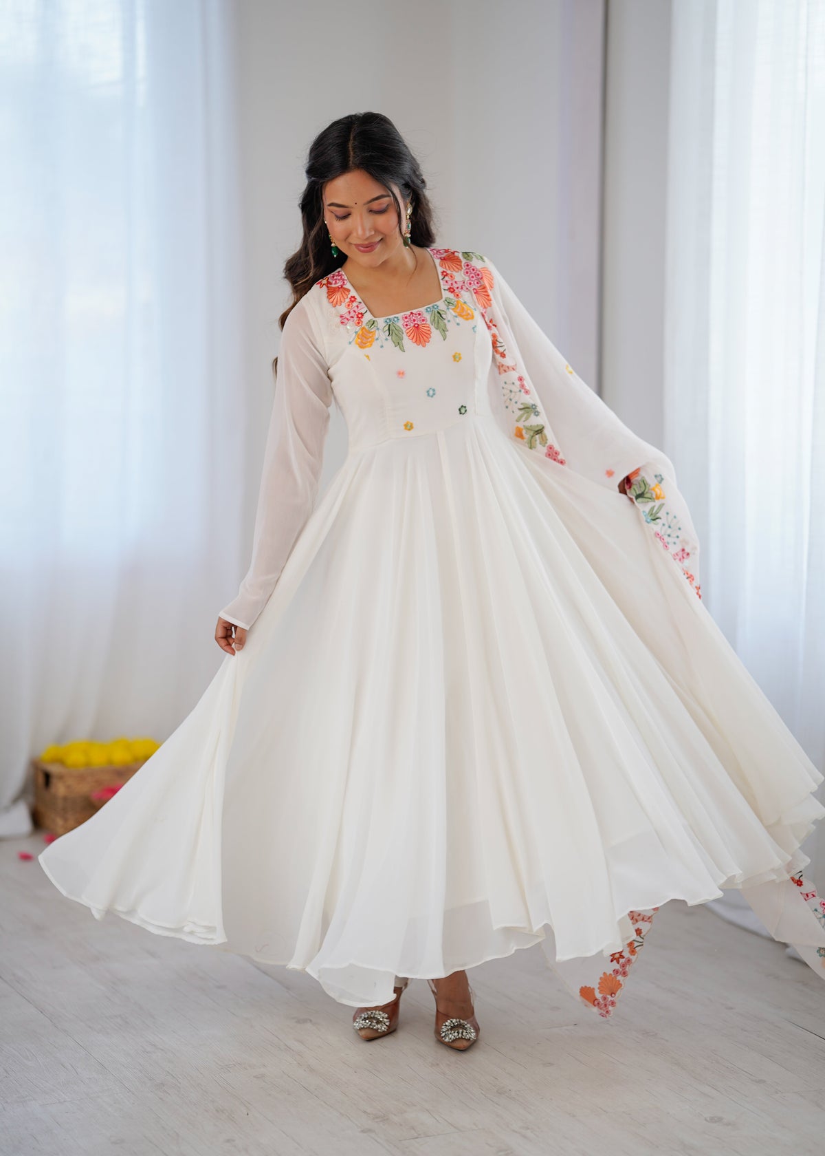 Chic Anarkali Suit with Intricate Detailing