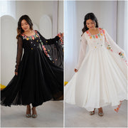 Chic Anarkali Suit with Intricate Detailing