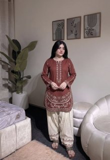 Elegant Kurta Set for Effortless Style