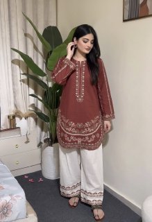 Elegant Kurta Set for Effortless Style