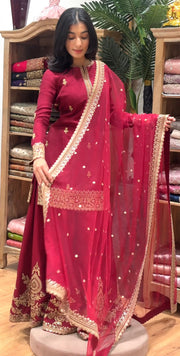 Regal Elegance Timeless Luxury for Every Occasion